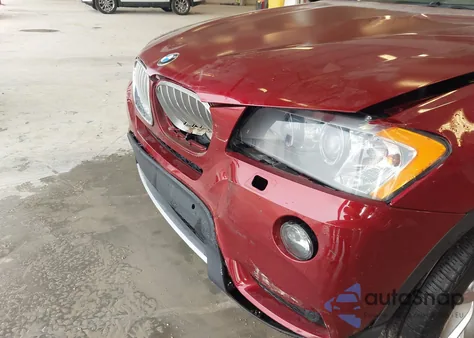 2014 BMW X3 xDrive28I z USA, uszkodzony, nr VIN 5UXWX9C56E0D24032